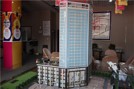 龙泉街道樱花苑4室3厅2卫160.19平米